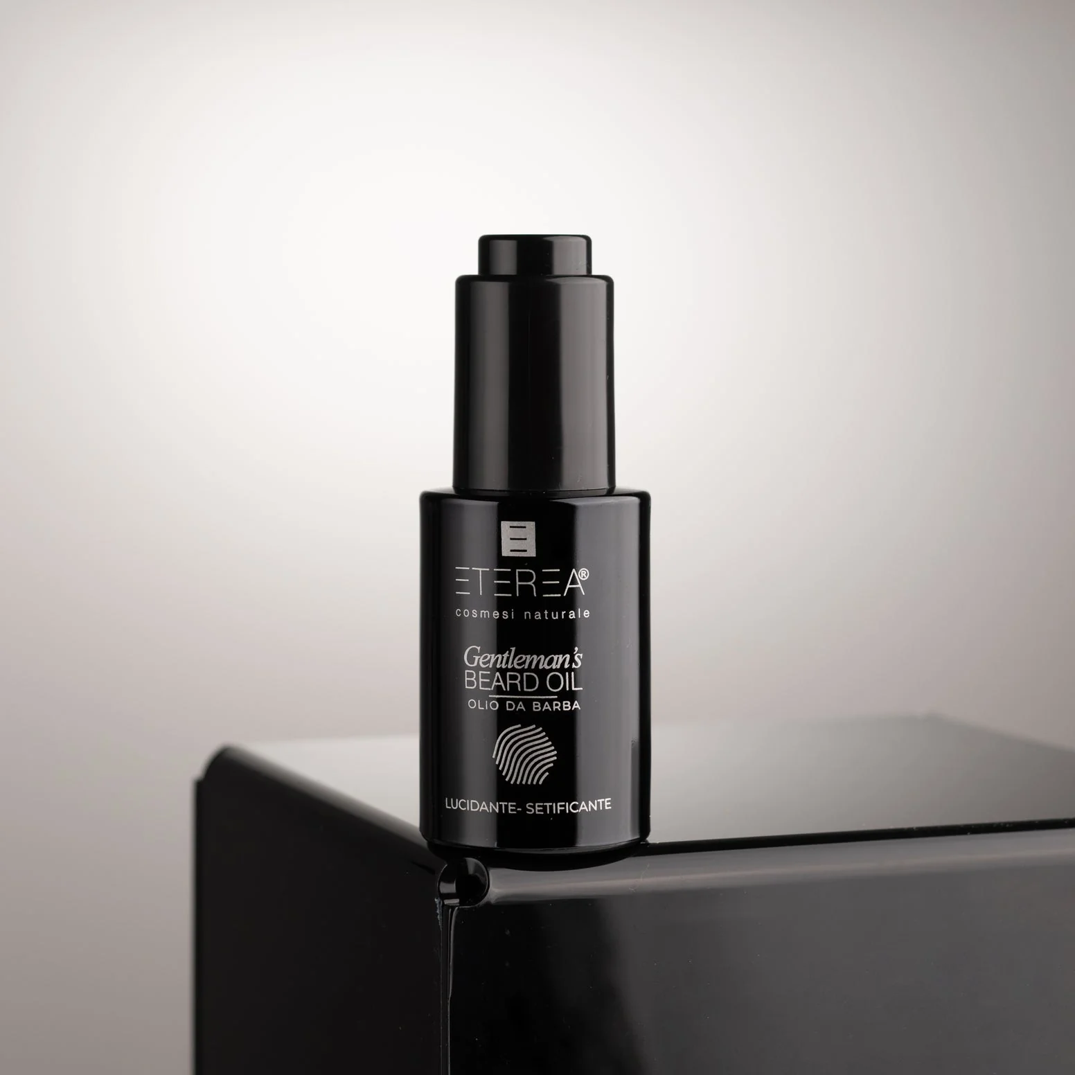 GENTLEMAN'S BEARD OIL - Image 2