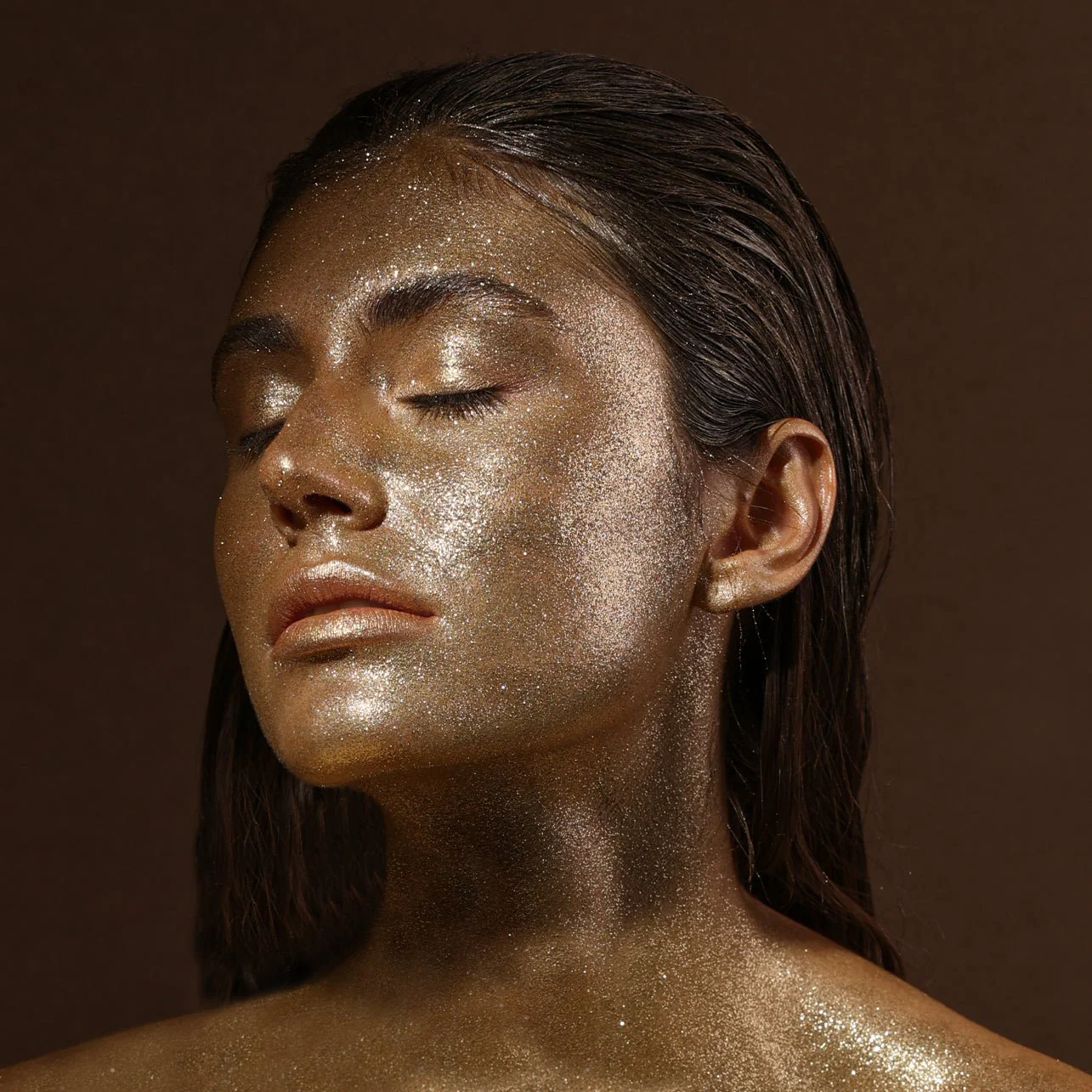 LIFT & LIGHT GOLD CLEANSING GEL - Image 2