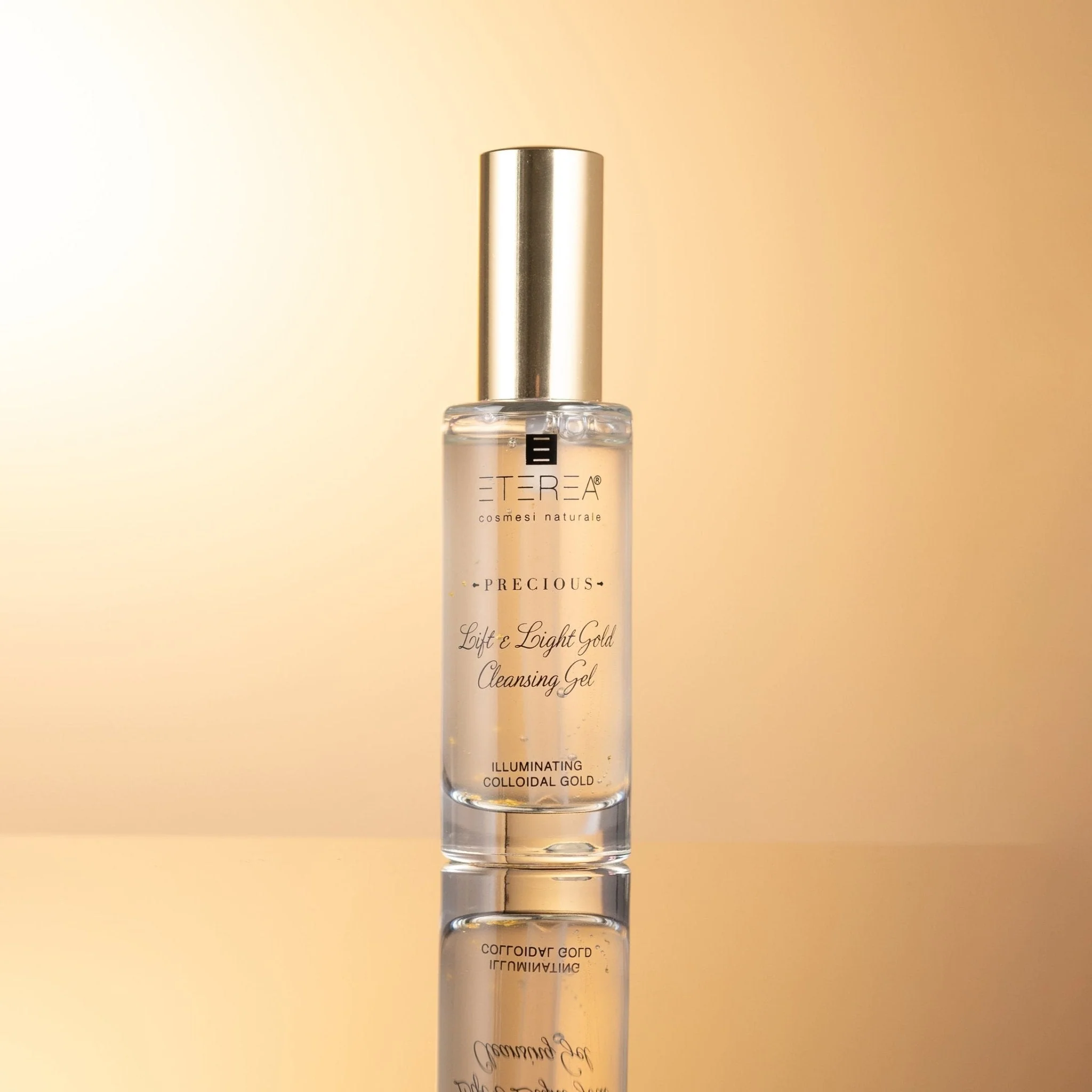 LIFT & LIGHT GOLD CLEANSING GEL - TRAVEL SIZE - Image 2